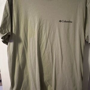 Columbia Men's Khaki Short Sleeve Tee